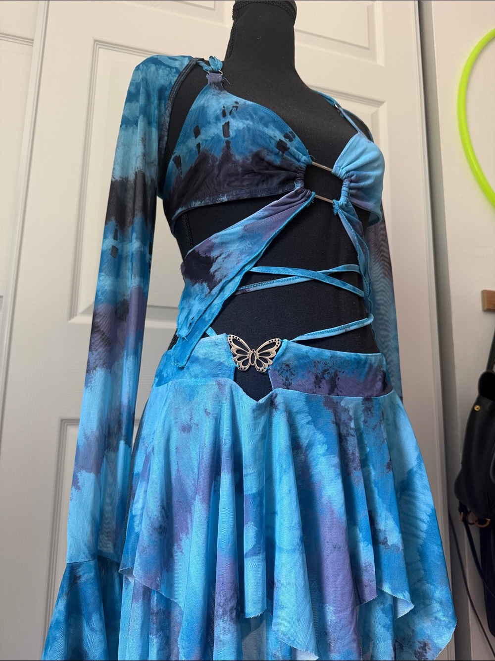 3 piece watermarbled blue and purple festival butterfly rave fairy skirt set - Picture 3 of 3